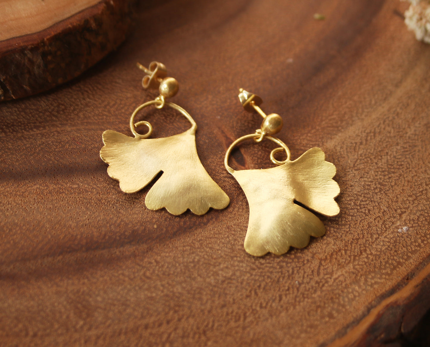 Springleaf Earrings - The Glam Harbor