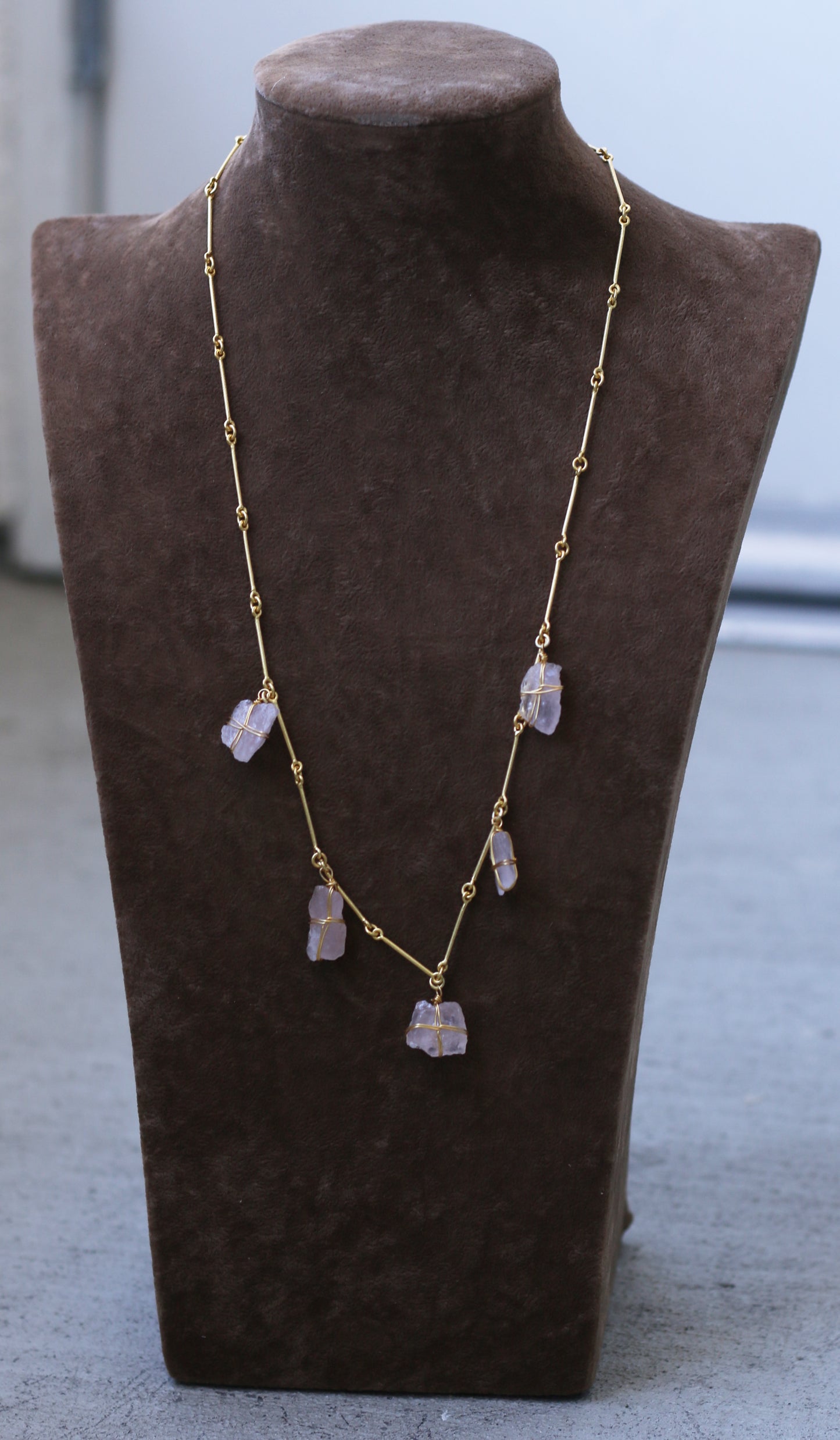 NATURAL STONE WIRE WRAPPED NECKLACE - The Glam Harbor