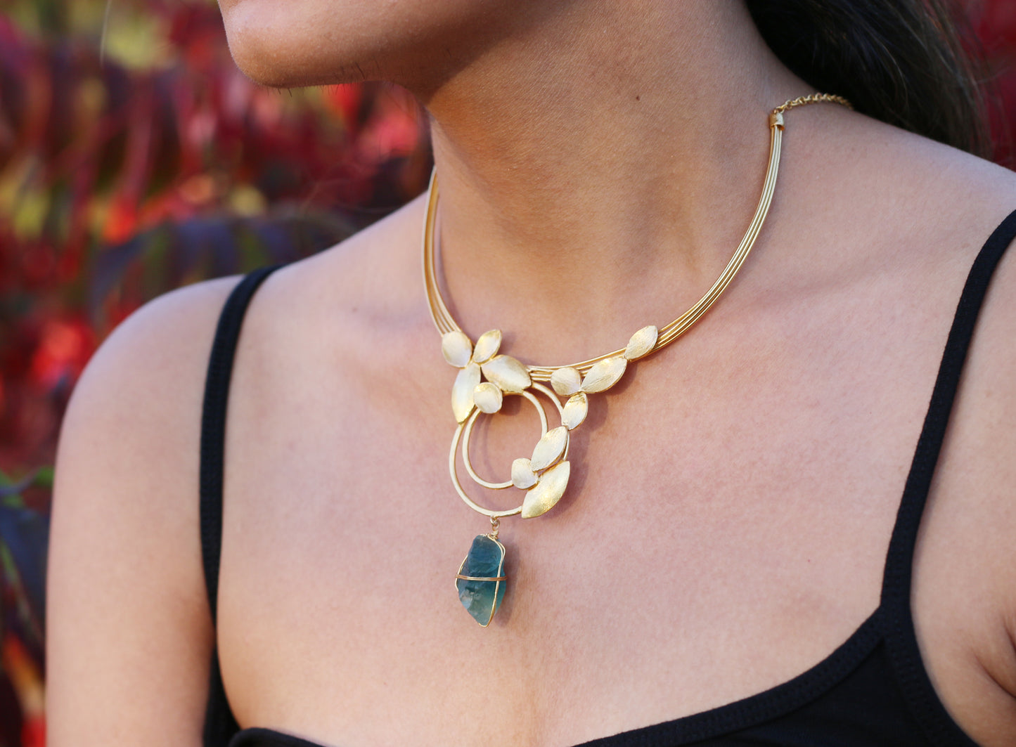 COIL LEAF CHOKER - The Glam Harbor