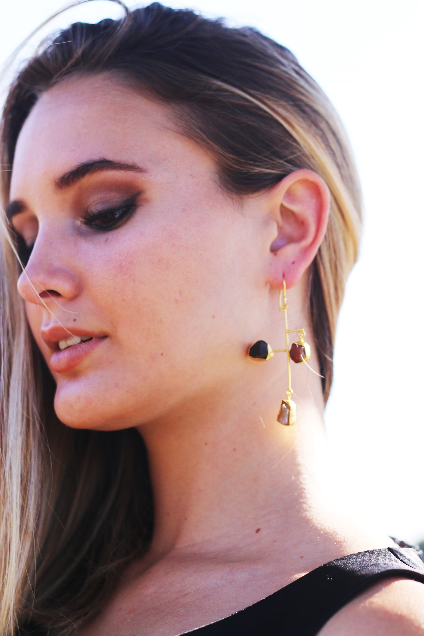 FIBER EARRINGS - The Glam Harbor