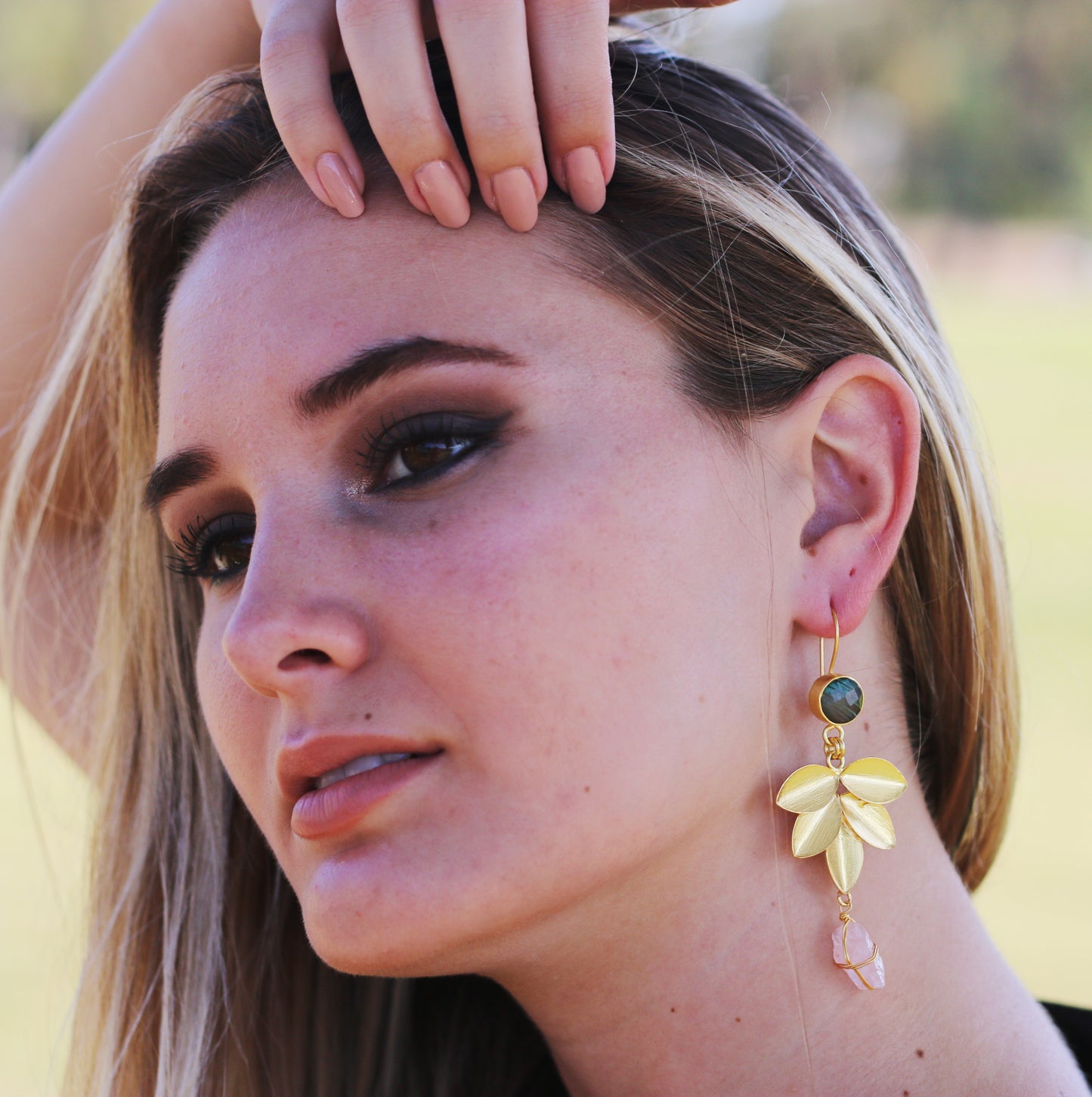 FLORET EARRINGS - The Glam Harbor