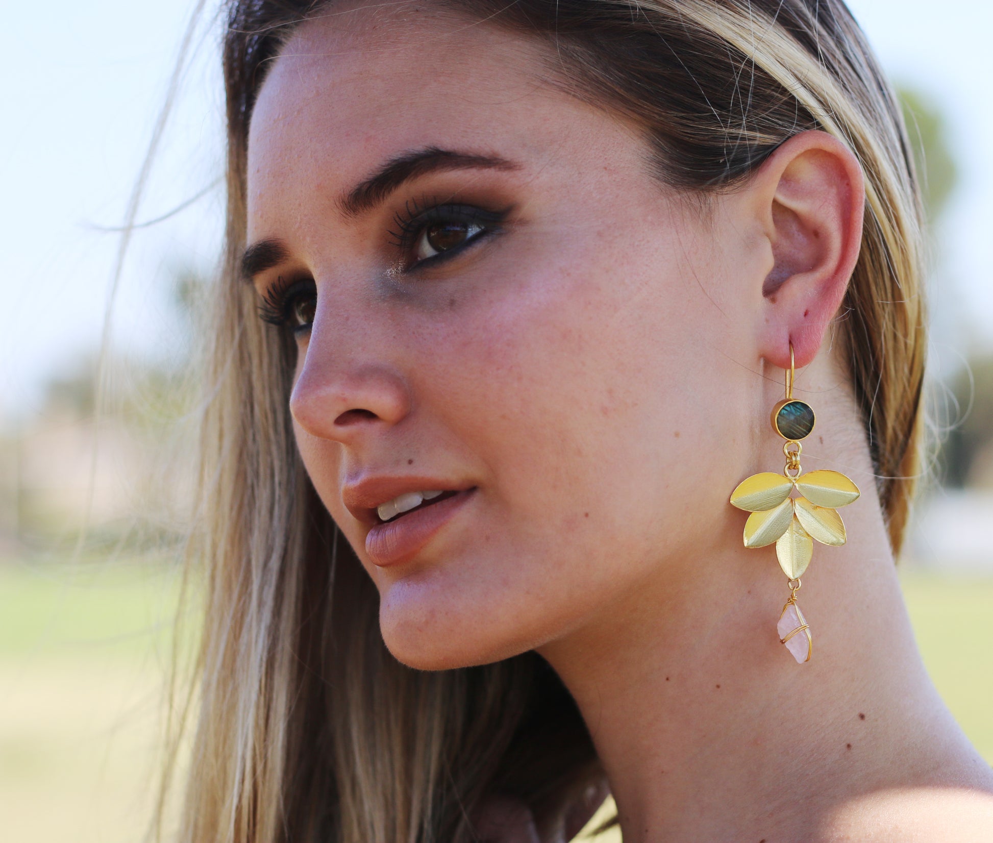 FLORET EARRINGS - The Glam Harbor